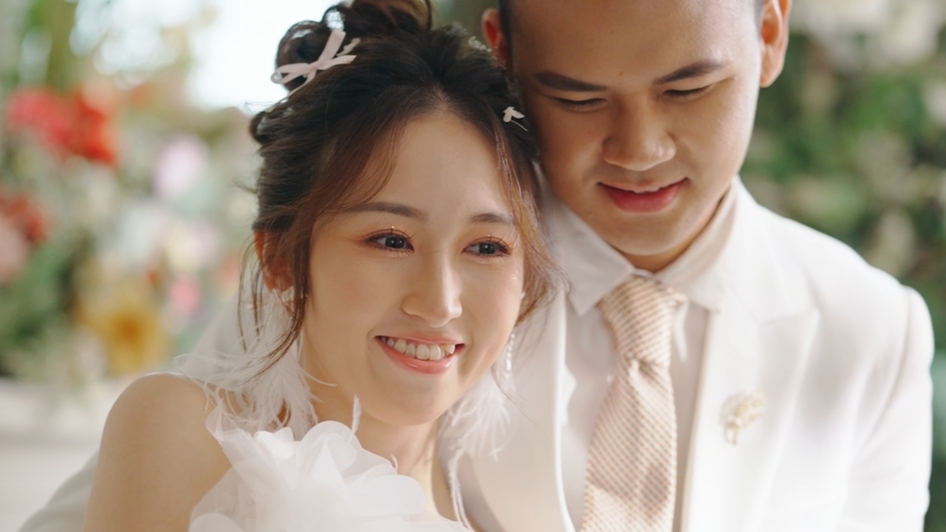 <p>THE LEGEND VLOG 8</p>